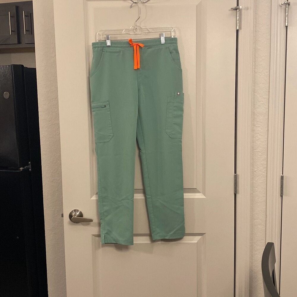 Figs scrub pants Yola skinny scrubs women’s Size small S/P